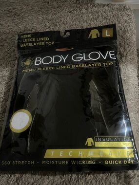 Body Glove Men’s Black Fleece-Lined Baselayer Top